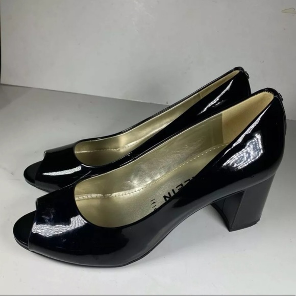 anne klein megan pump